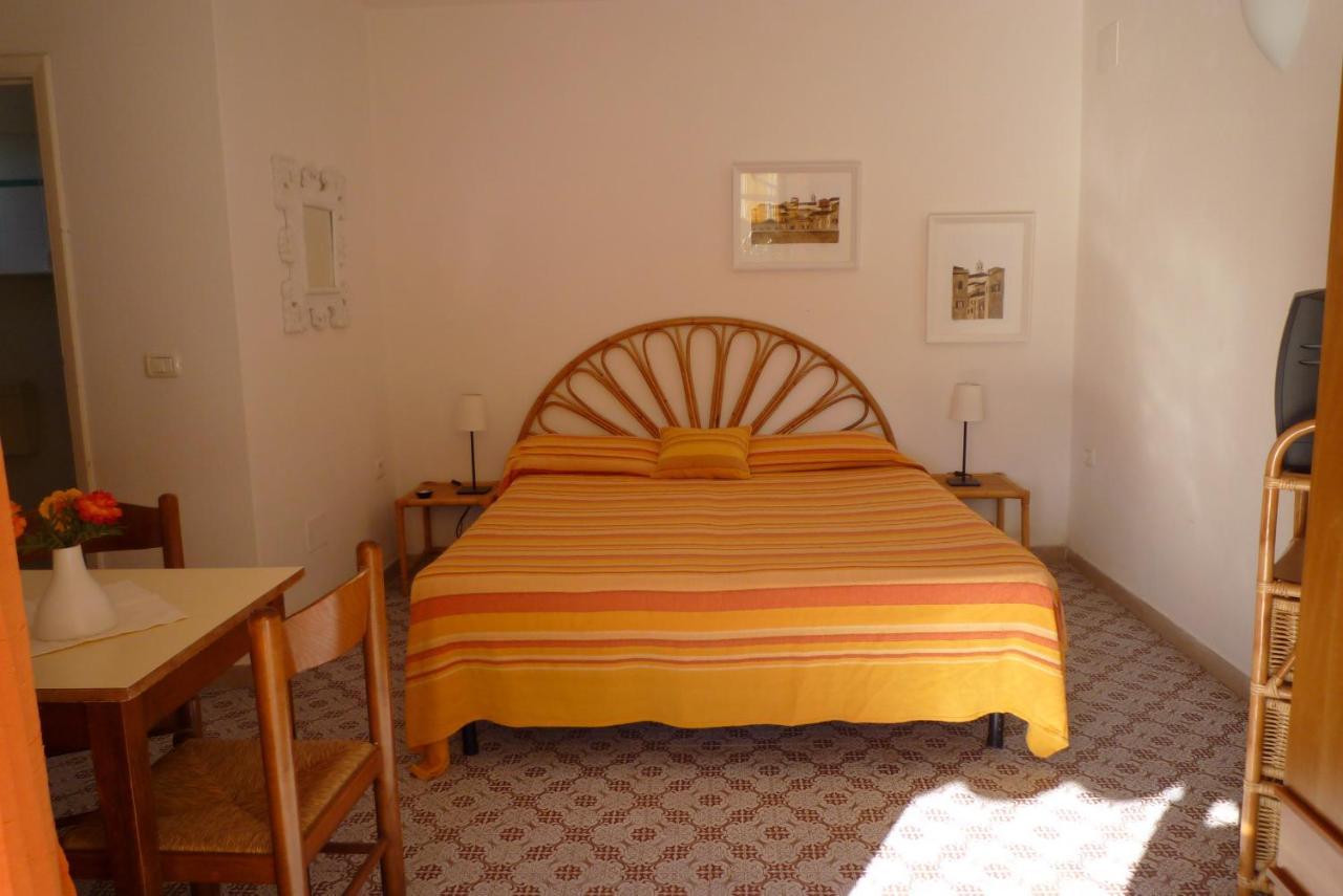 Residence Villa Morcone Capoliveri  Εξωτερικό φωτογραφία